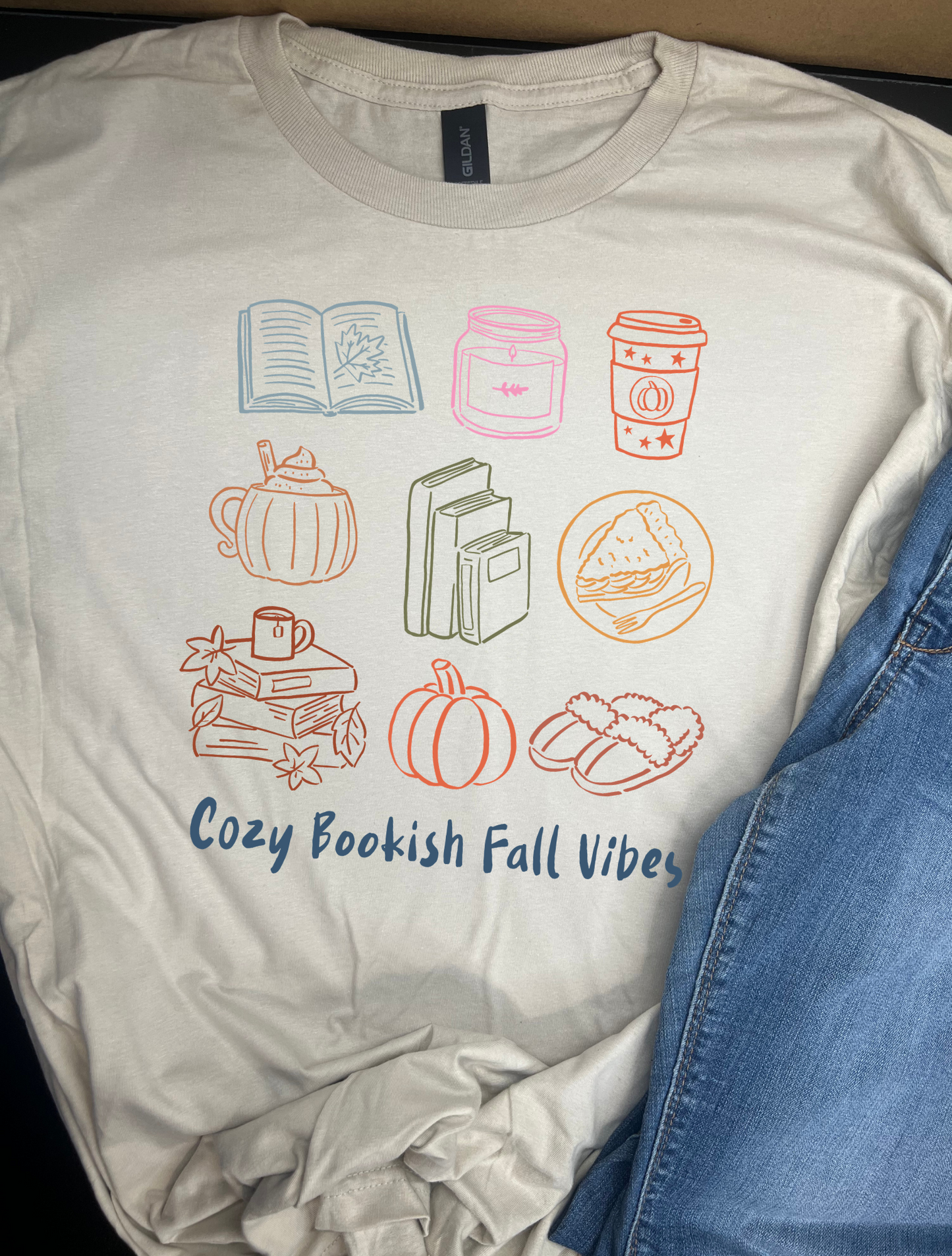 Cozy Bookish Fall Vibes